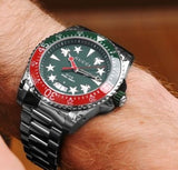 Gucci Dive Quartz Green Dial Silver Steel Strap Watch For Men - YA136222 Authentic Buy Shop Now