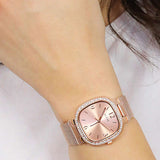Guess Tapestry Diamonds Rose Gold Dial Rose Gold Mesh Bracelet Watch for Women - GW0354L3 Authentic Buy Shop Now
