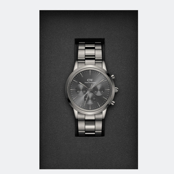 Daniel Wellington Iconic Link Chronograph Grey Dial Grey Steel Strap Watch for Men - DW00100643