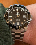 Tag Heuer Aquaracer Automatic Caliber 5 Black Dial Silver Steel Strap Watch for Men - WAN2110.BA0822 Authentic Buy Shop Now